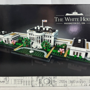 LEGO ARCHITECTURE 21054 The White House